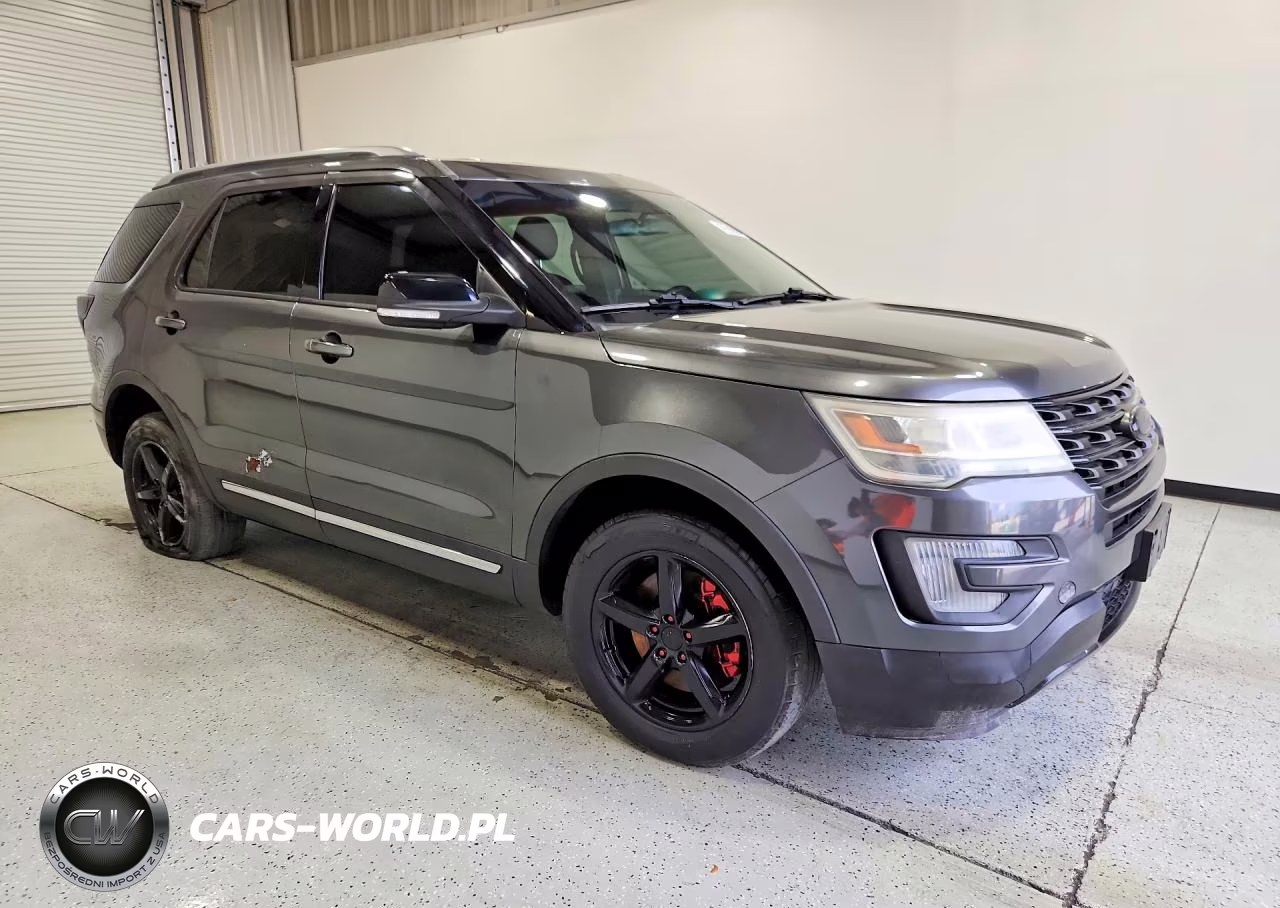 2016 Ford Explorer Xlt VIN:1FM5K8DH4GGB14403 - 4