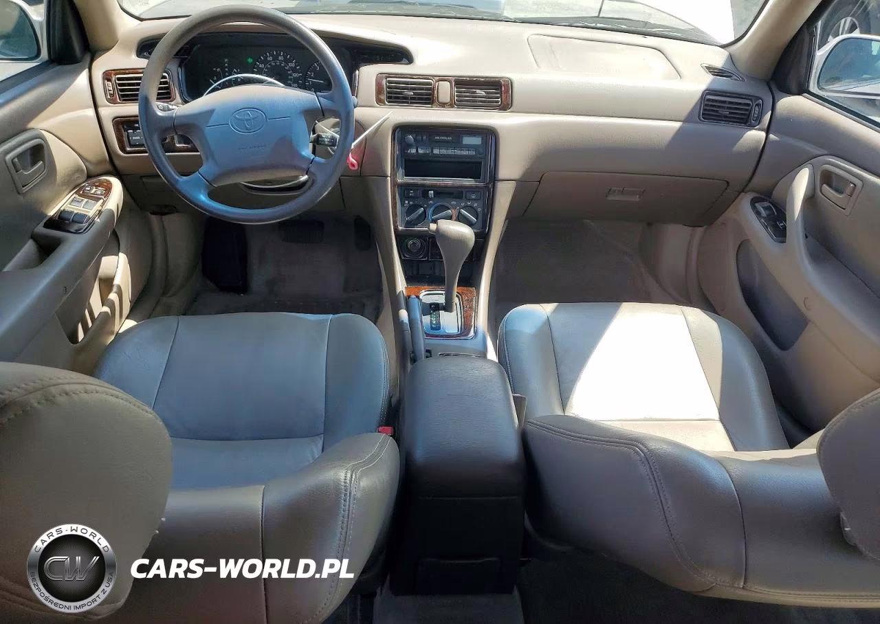 1997 Toyota Camry Le VIN:JT2BG22K8V0049252 - 8