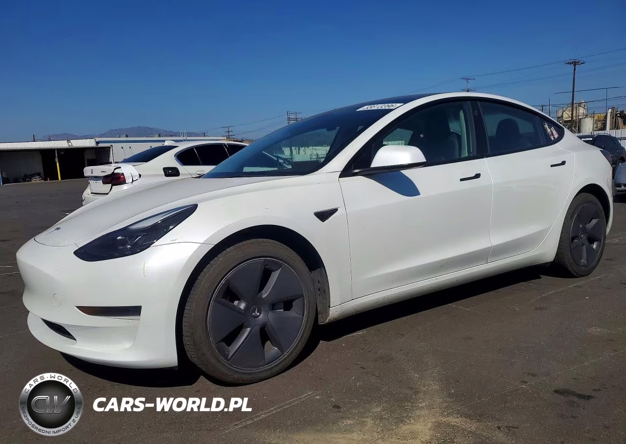2023 Tesla Model 3 – zdjęcie 1 z 12