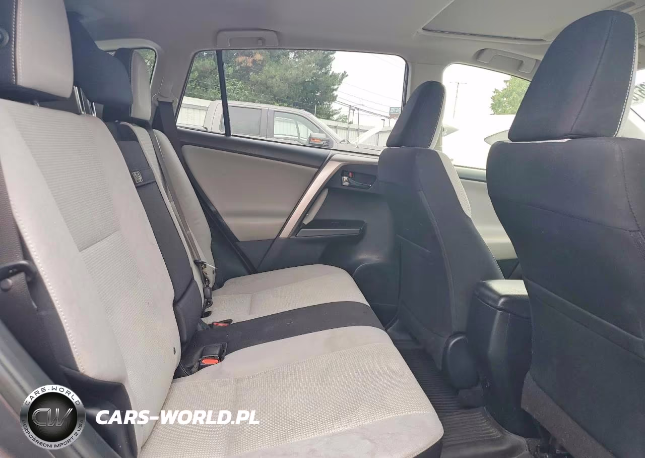 2018 Toyota Rav4 Hybrid Xle VIN:JTMRJREV1JD201705 - 11