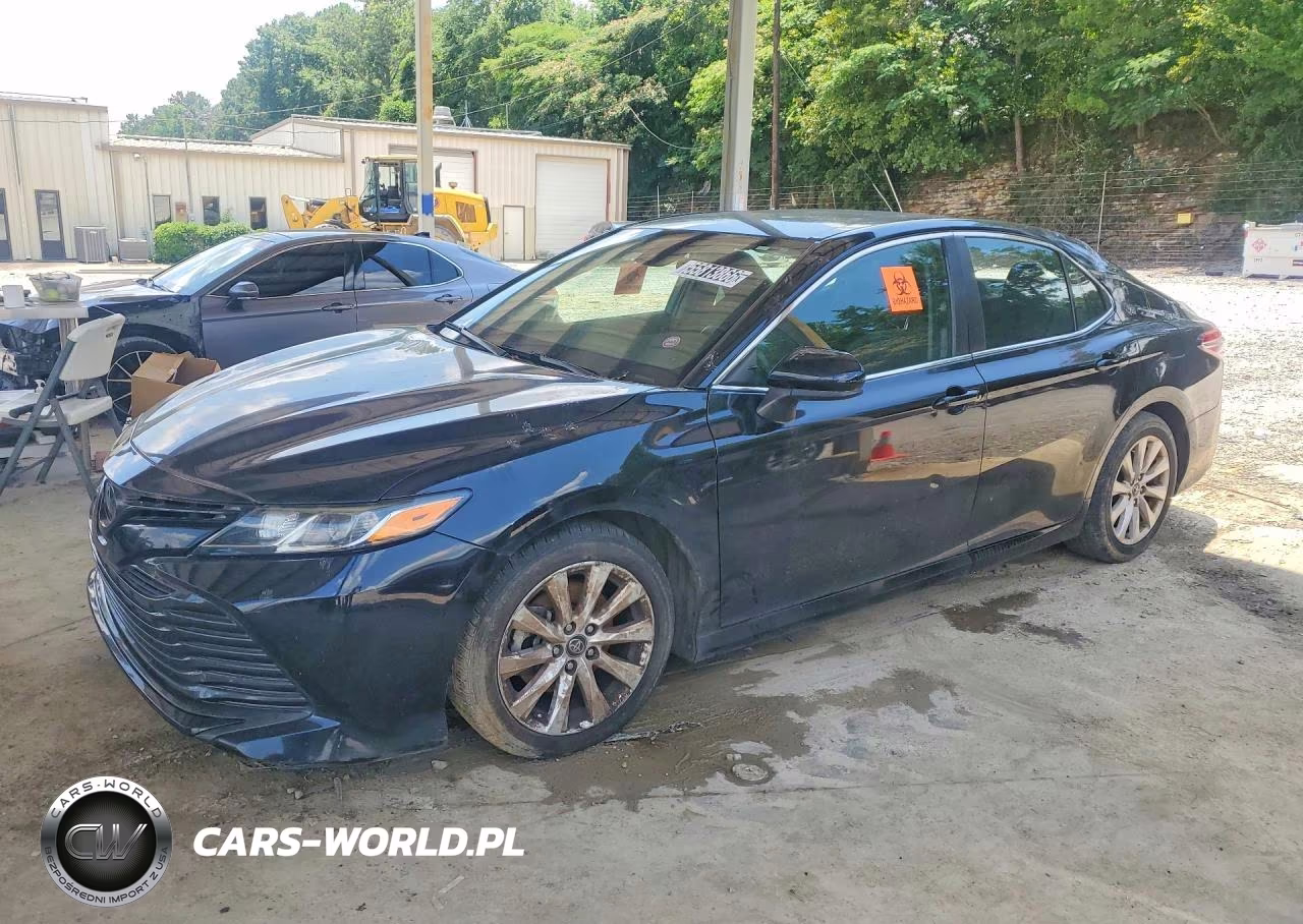 2019 Toyota Camry Le – zdjęcie 1 z 12