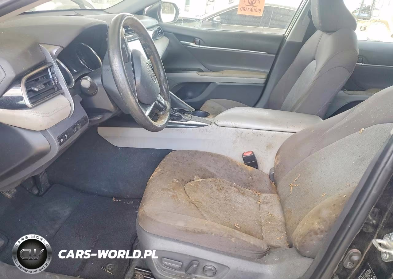2019 Toyota Camry Le VIN:4T1B11HK8KU816494 - 7