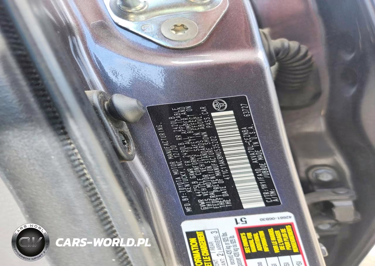2021 Toyota Camry Le VIN:4T1C11AK8MU535202 - 12