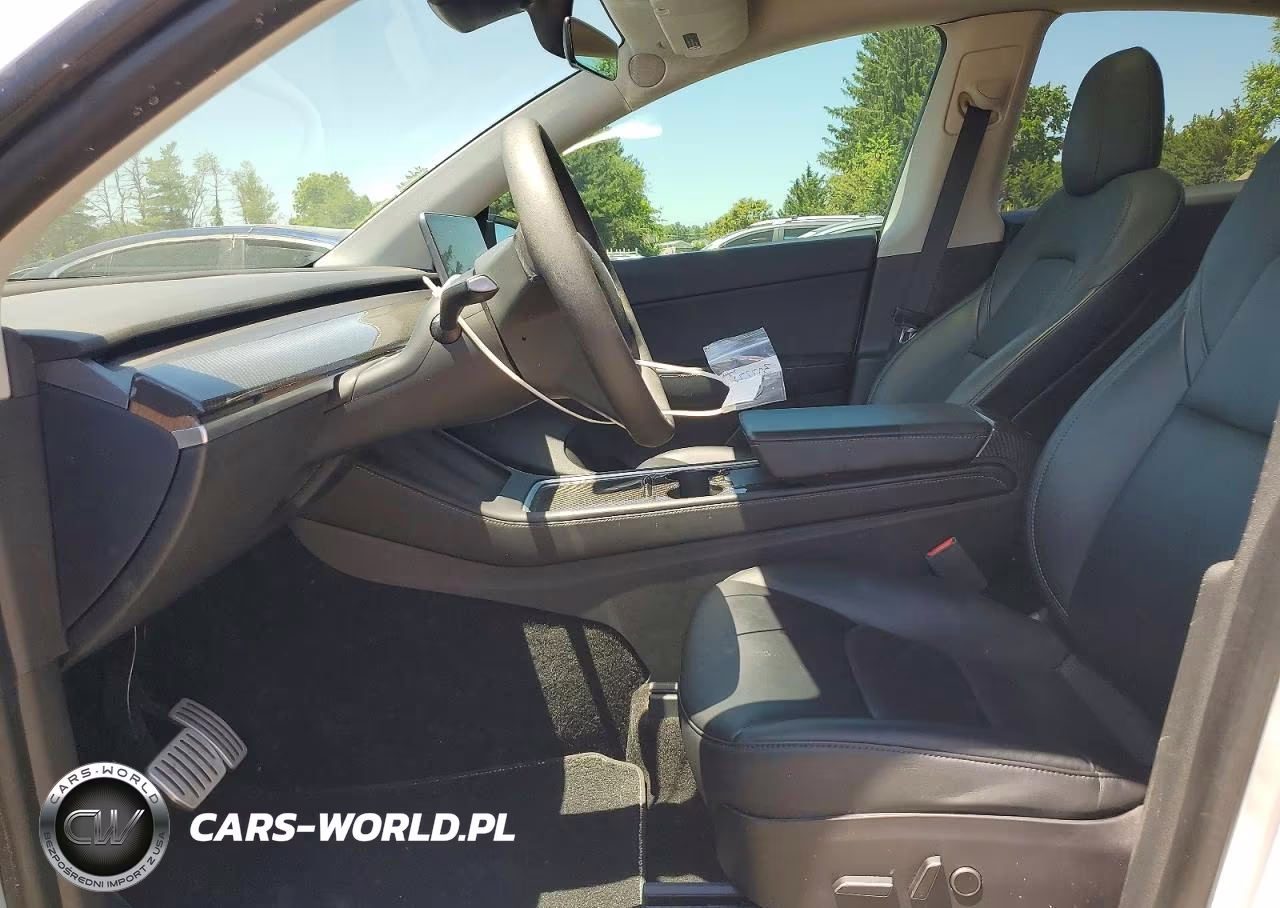 2022 Tesla Model Y VIN:7SAYGDEFXNF307271 - 7