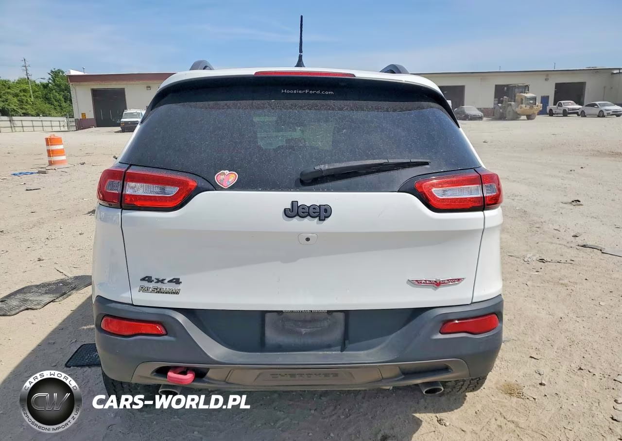 2015 Jeep Cherokee Trailhawk VIN:1C4PJMBS6FW688044 - 6
