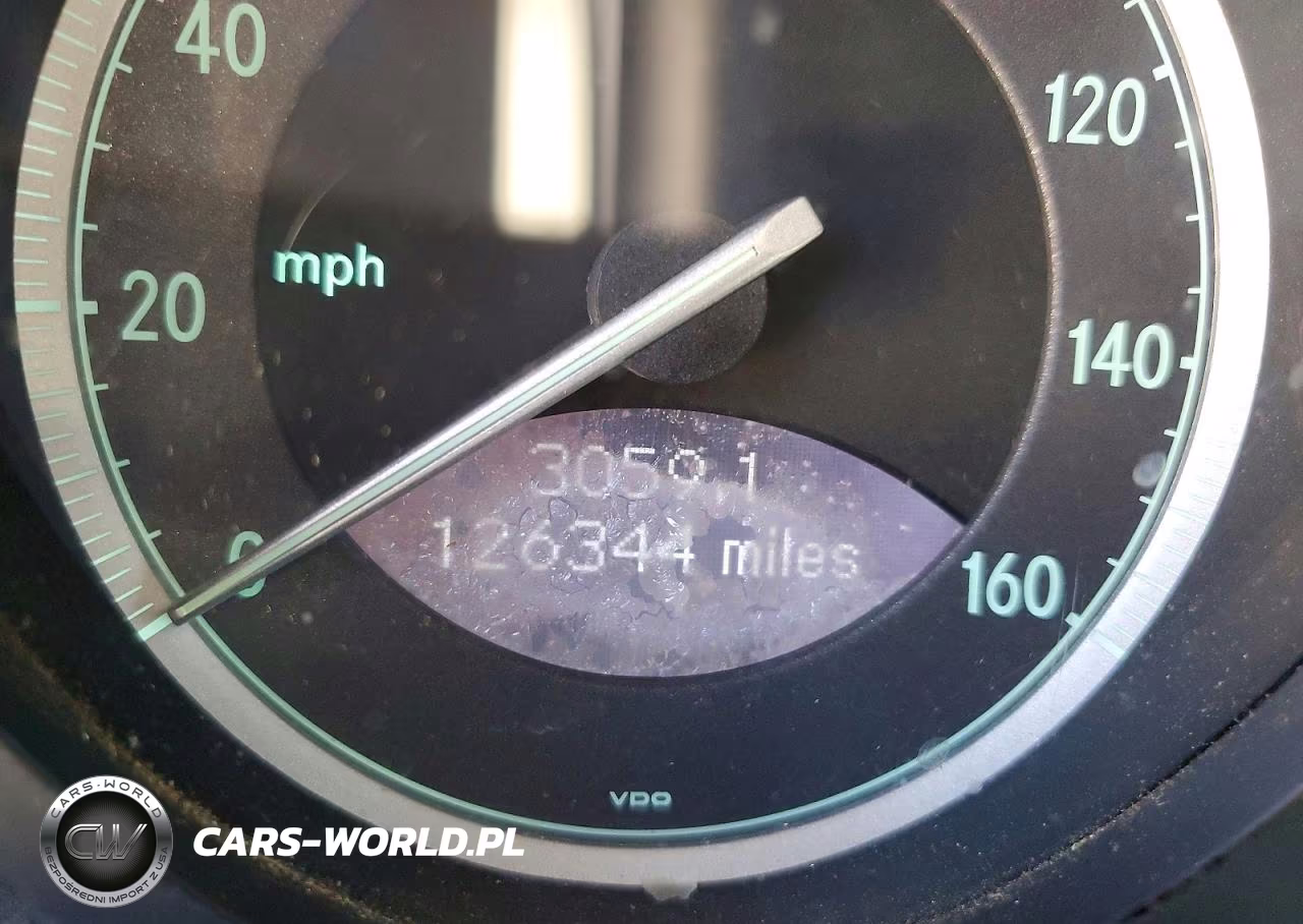 2004 Mercedes-Benz Sl 500 VIN:WDBSK75F14F063568 - 9