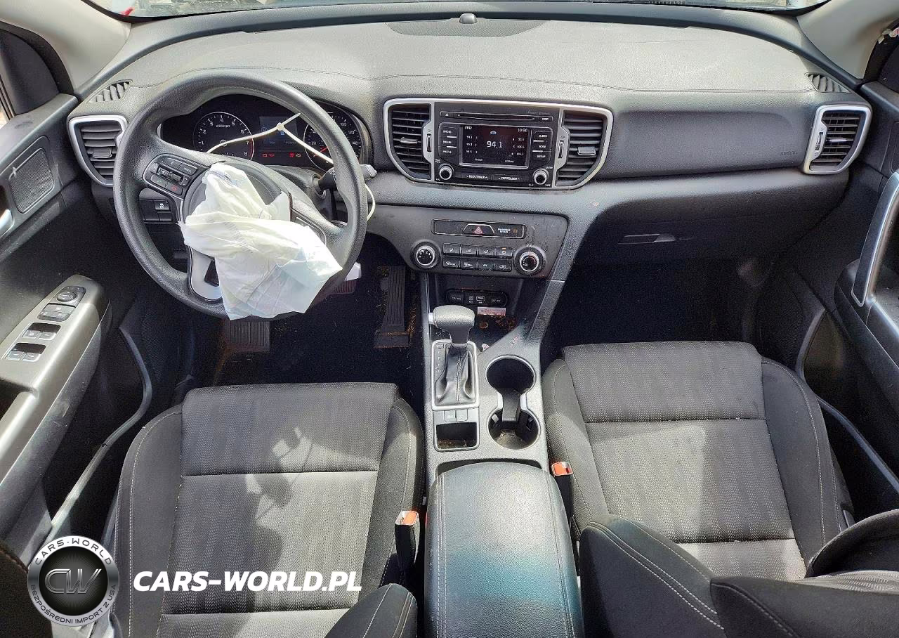 2019 Kia Sportage Lx VIN:KNDPM3AC5K7563942 - 8