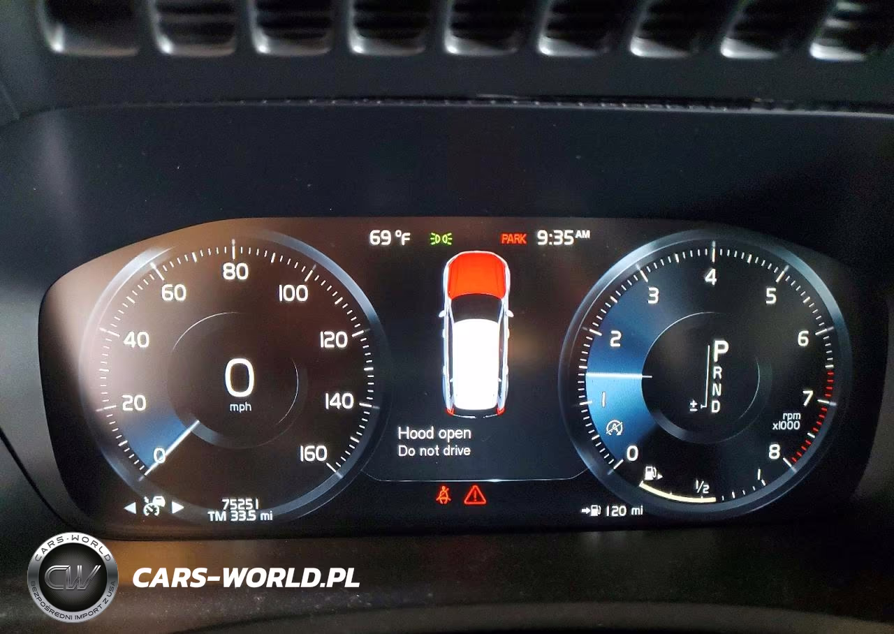 2020 Volvo Xc90 T5 Momentum VIN:YV4102PKXL1549580 - 9