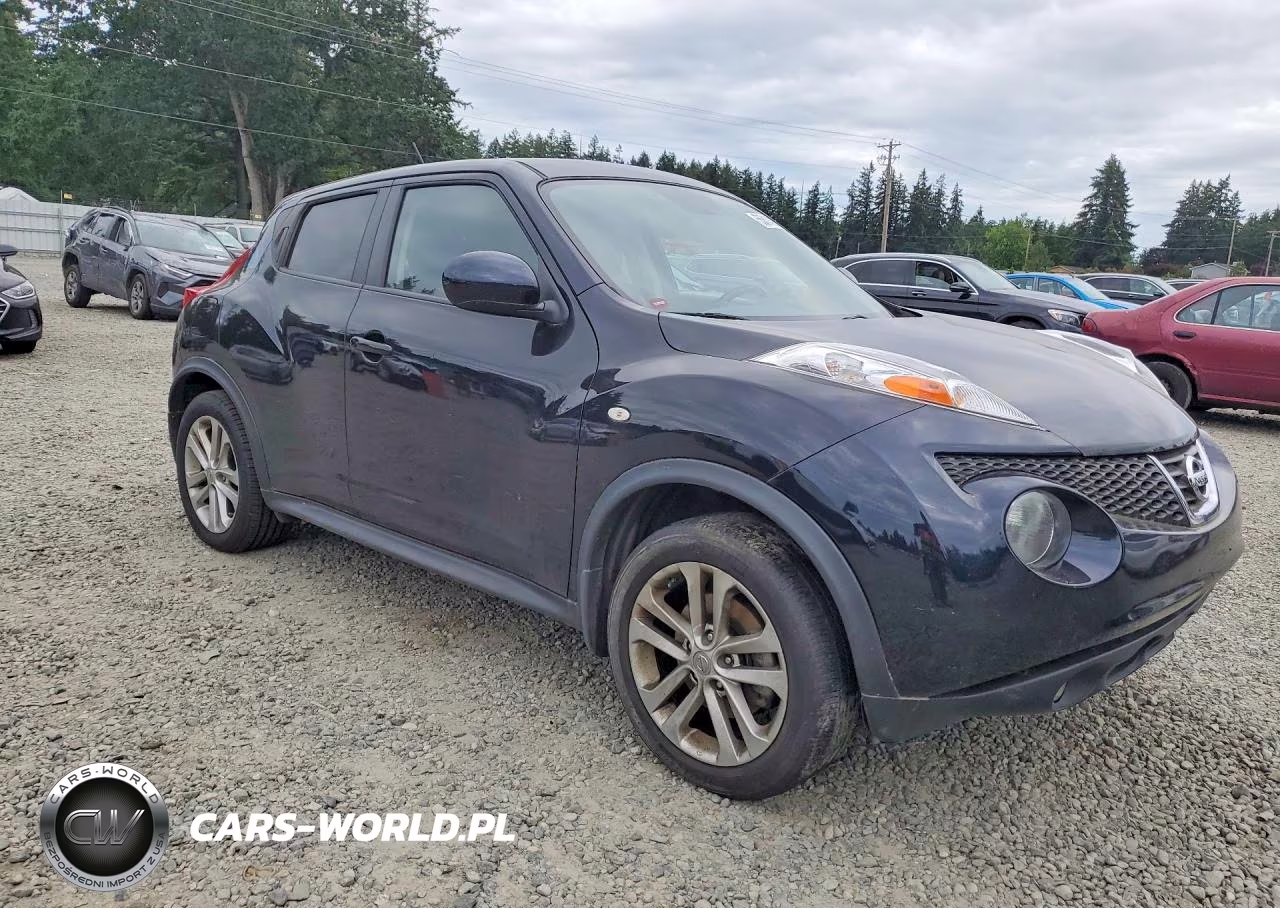 2011 Nissan Juke S VIN:JN8AF5MV0BT017814 - 4