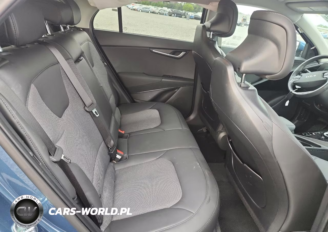 2025 Kia Niro Ex VIN:KNDCS3LF6S5310412 - 11
