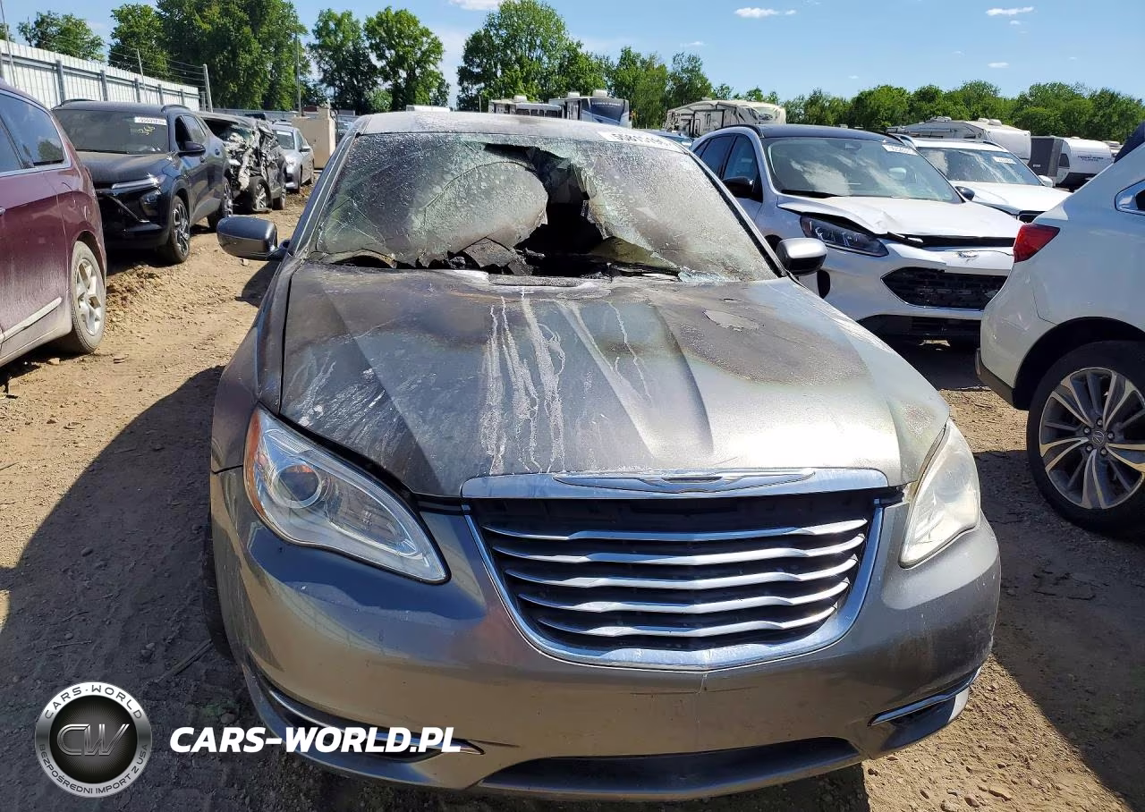2012 Chrysler 200 Touring VIN:1C3CCBBB4CN171909 - 5