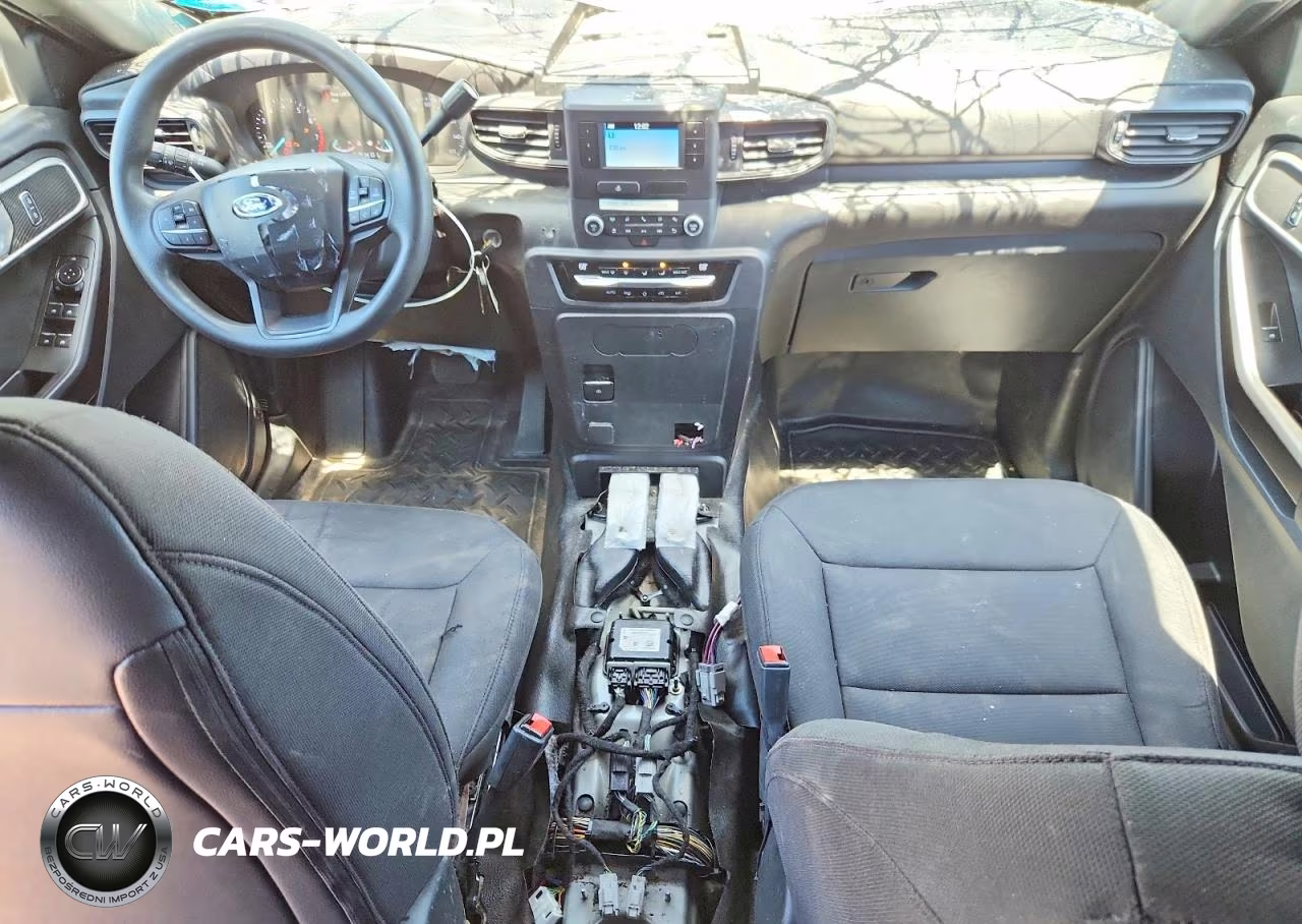 2023 Ford Explorer Police Interceptor VIN:1FM5K8ABXPGA20669 - 8
