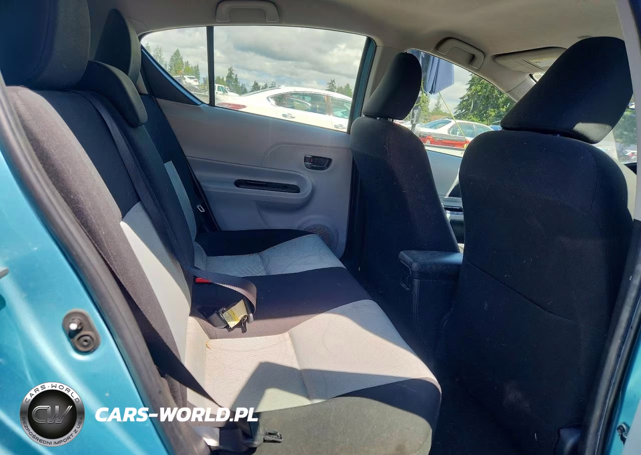 2012 Toyota Prius C Two VIN:JTDKDTB34C1030249 - 11