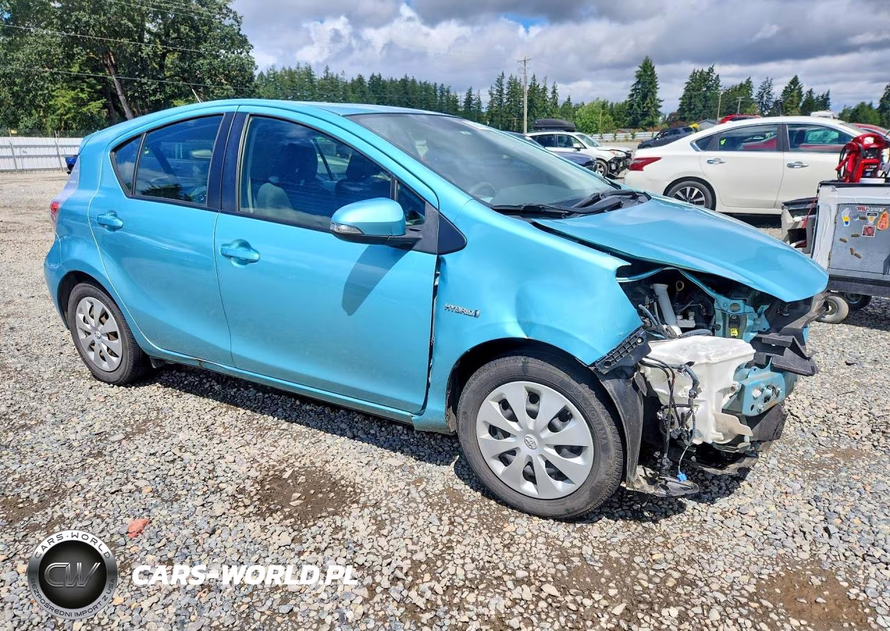 2012 Toyota Prius C Two VIN:JTDKDTB34C1030249 - 4