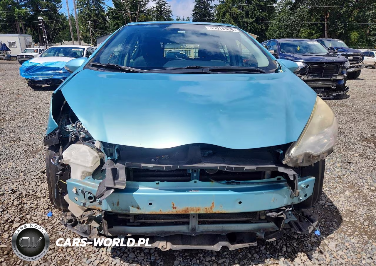 2012 Toyota Prius C Two VIN:JTDKDTB34C1030249 - 5