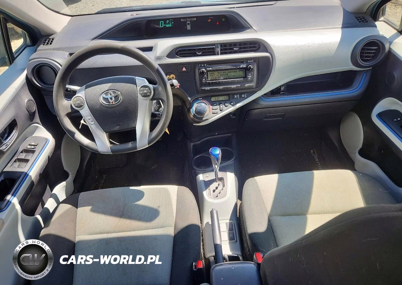 2012 Toyota Prius C Two VIN:JTDKDTB34C1030249 - 8