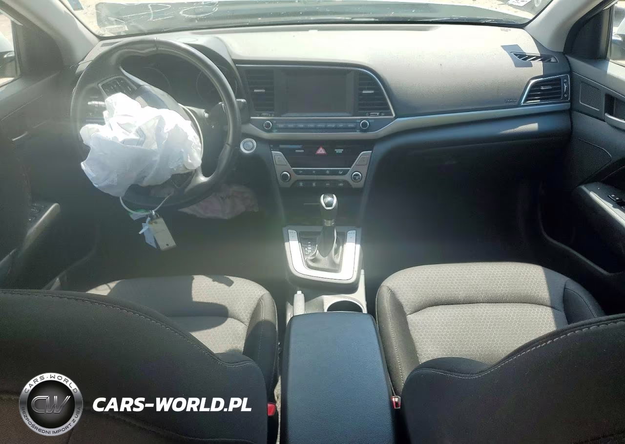 2018 Hyundai Elantra Value Edition VIN:5NPD84LF3JH217001 - 8