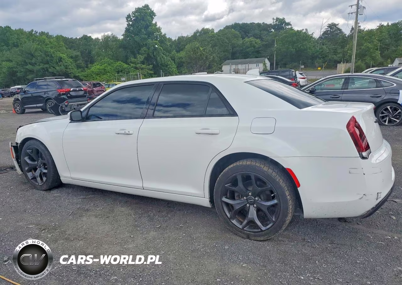 2021 Chrysler 300 S VIN:2C3CCABG0MH549644 - 2