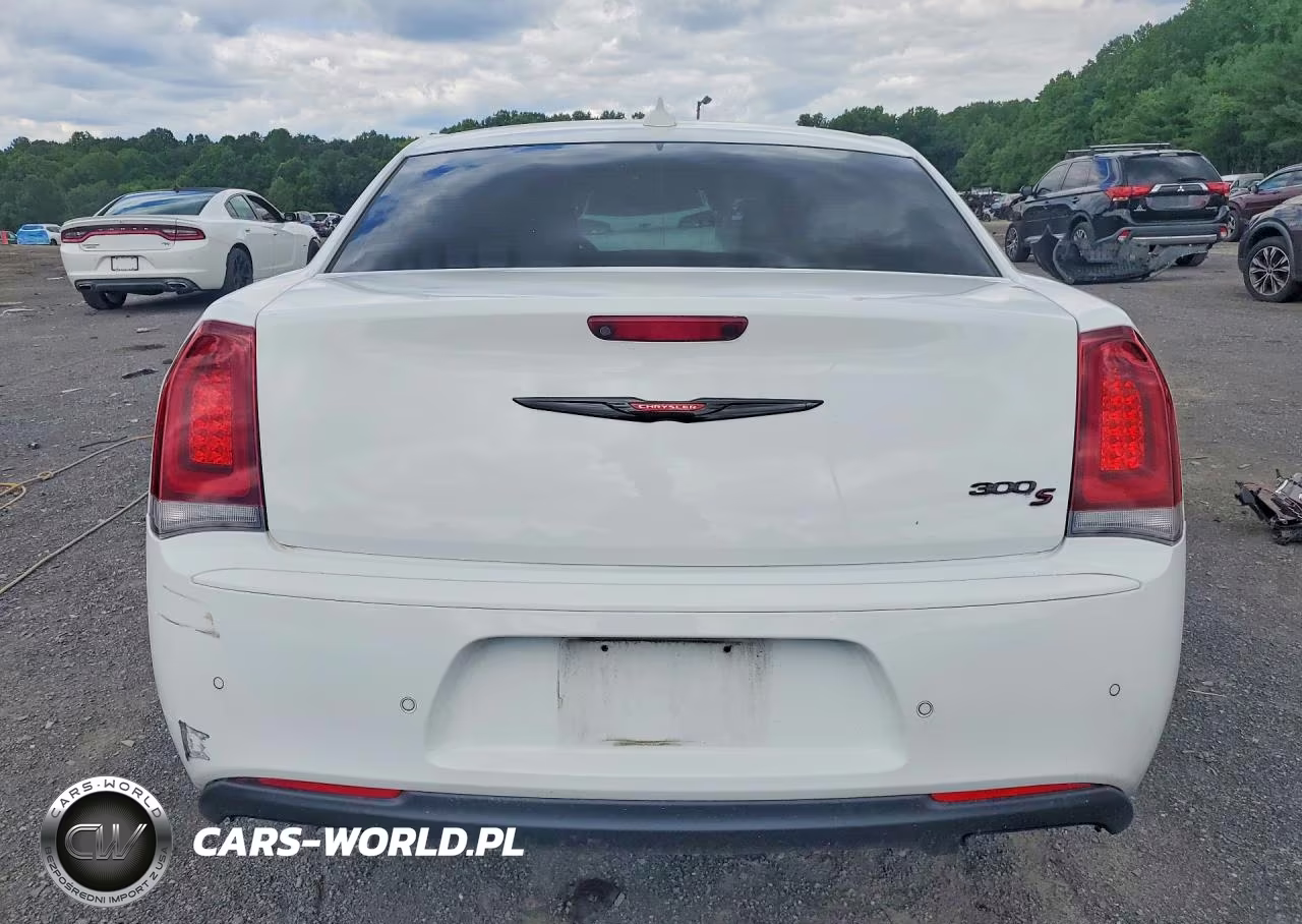2021 Chrysler 300 S VIN:2C3CCABG0MH549644 - 6