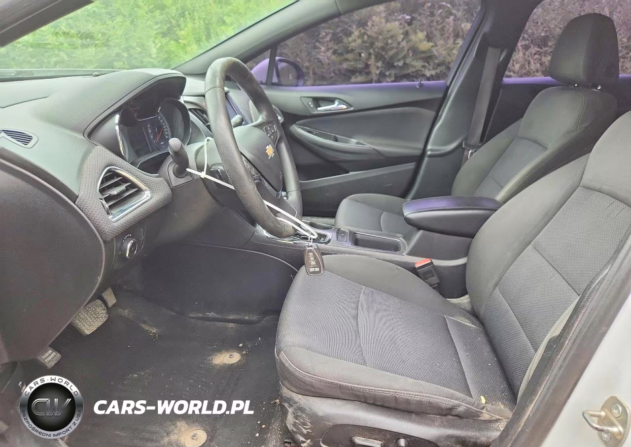 2017 Chevrolet Cruze Lt VIN:1G1BE5SM4H7218302 - 7