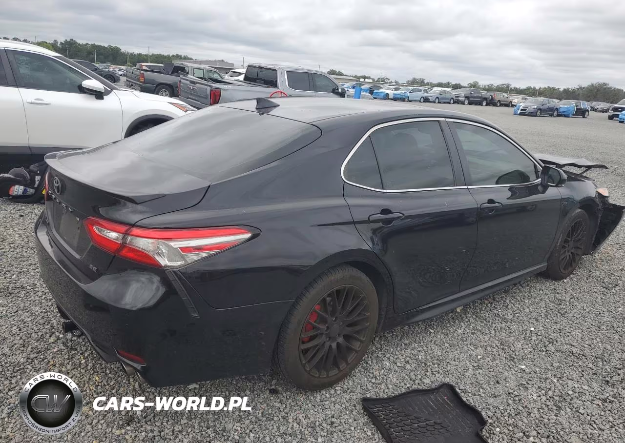 2019 Toyota Camry Se VIN:4T1B11HK7KU786078 - 3