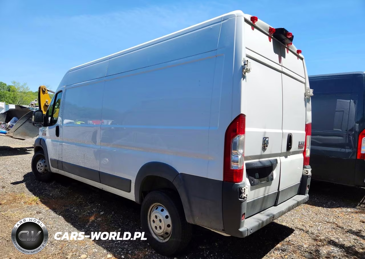2018 Ram Promaster 2500 2500 High VIN:3C6TRVDG0JE154926 - 2