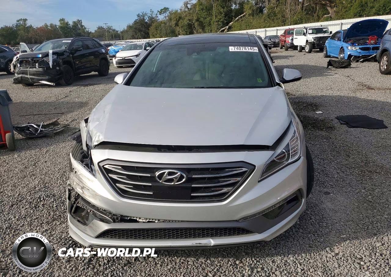 2017 Hyundai Sonata Sport VIN:5NPE34AB1HH577512 - 5