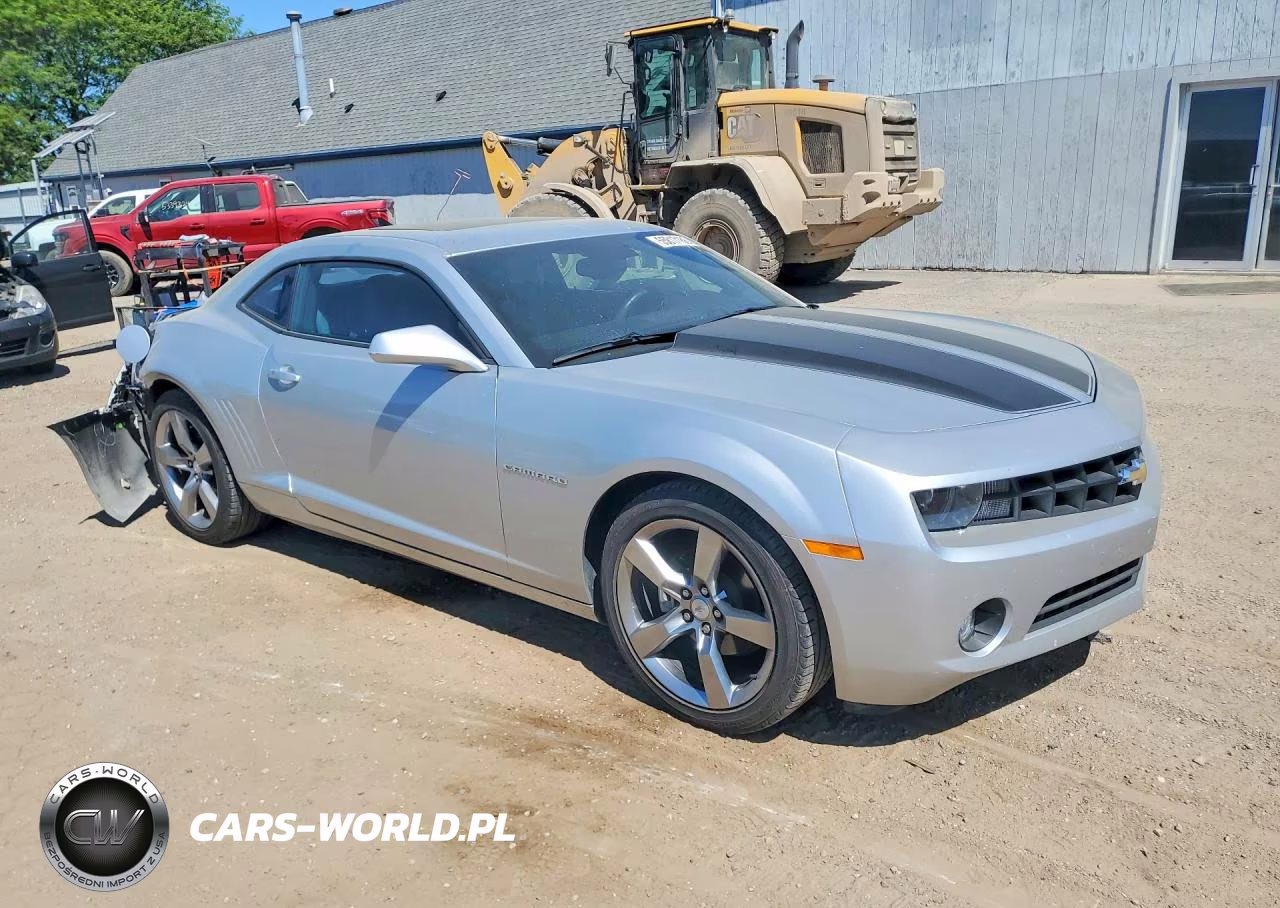 2011 Chevrolet Camaro Lt VIN:2G1FC1ED2B9112965 - 4