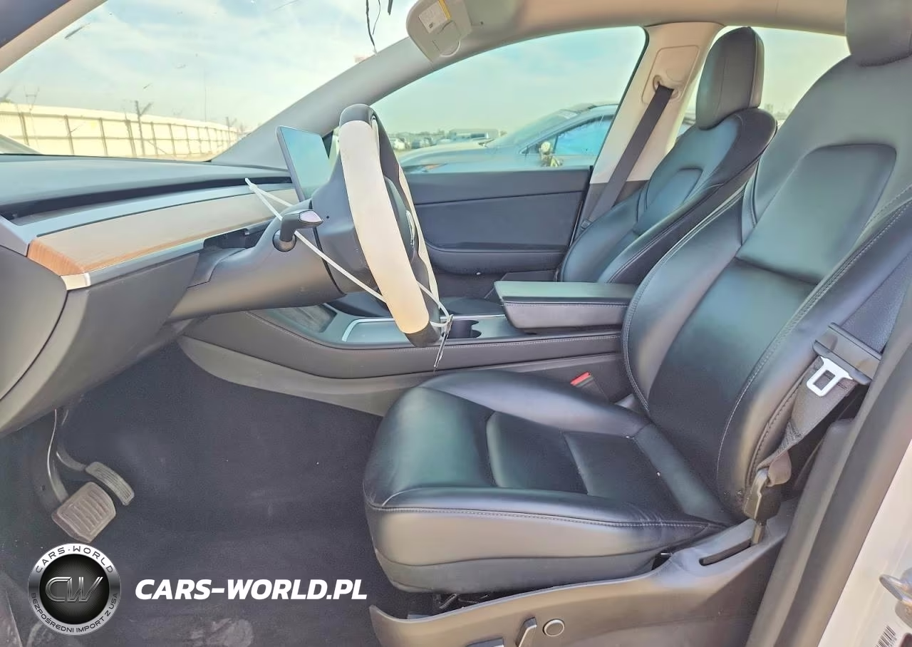 2021 Tesla Model Y VIN:5YJYGAEEXMF217863 - 7