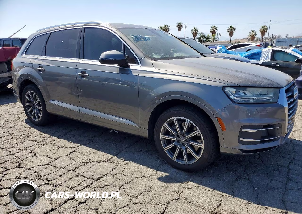 2017 Audi Q7 Prestige VIN:WA1VAAF76HD007837 - 4