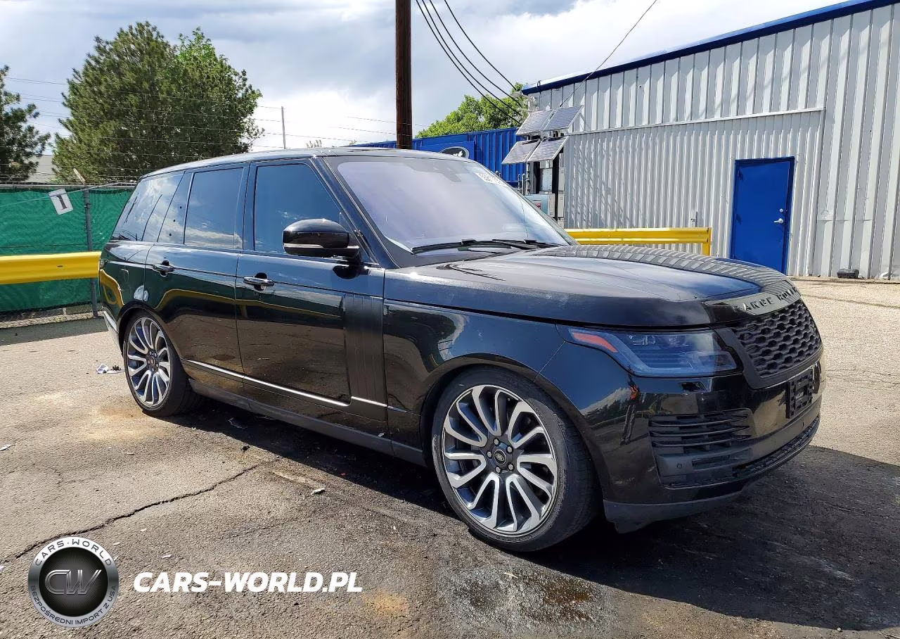 2018 Land Rover Range Rover VIN:SALGR2RV9JA383844 - 4
