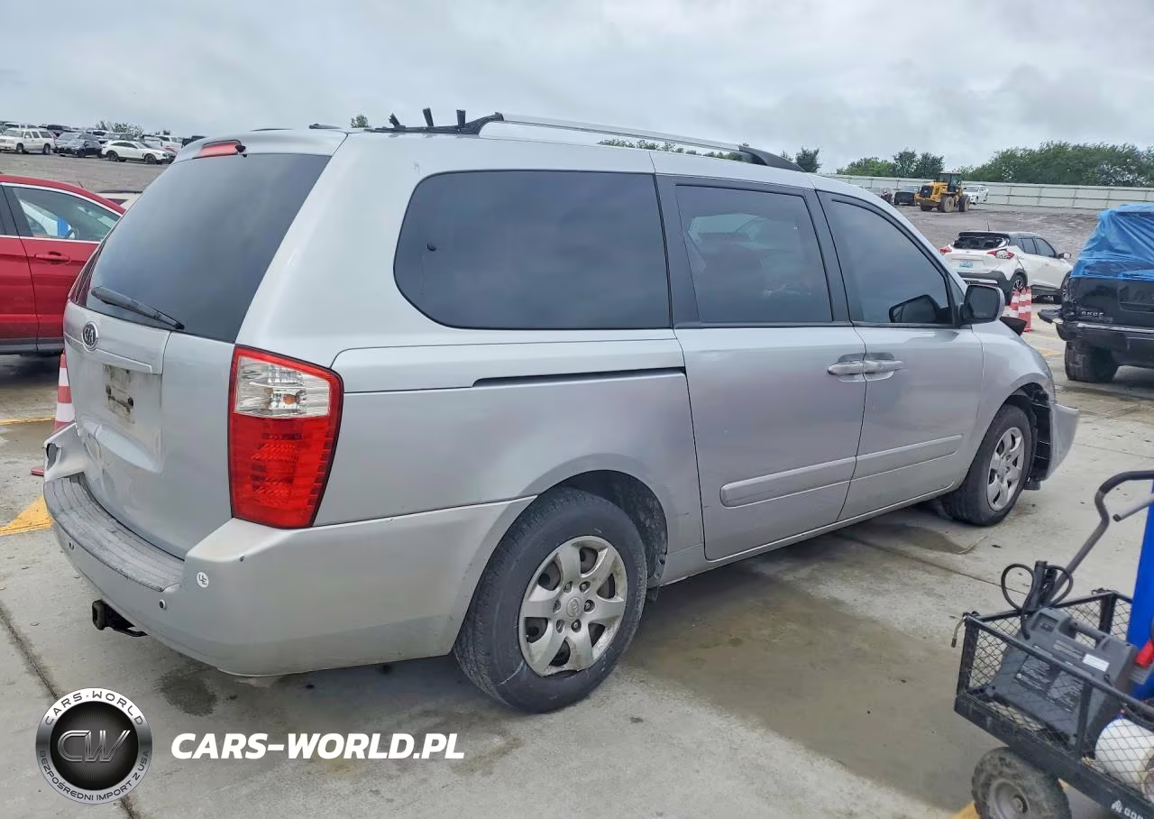 2010 Kia Sedona Lx VIN:KNDMG4C32A6336032 - 3