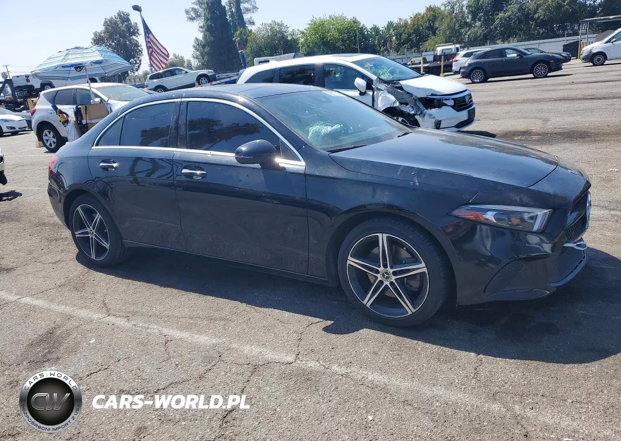 2019 Mercedes-Benz A 220 VIN:WDD3G4EBXKW017243 - 4