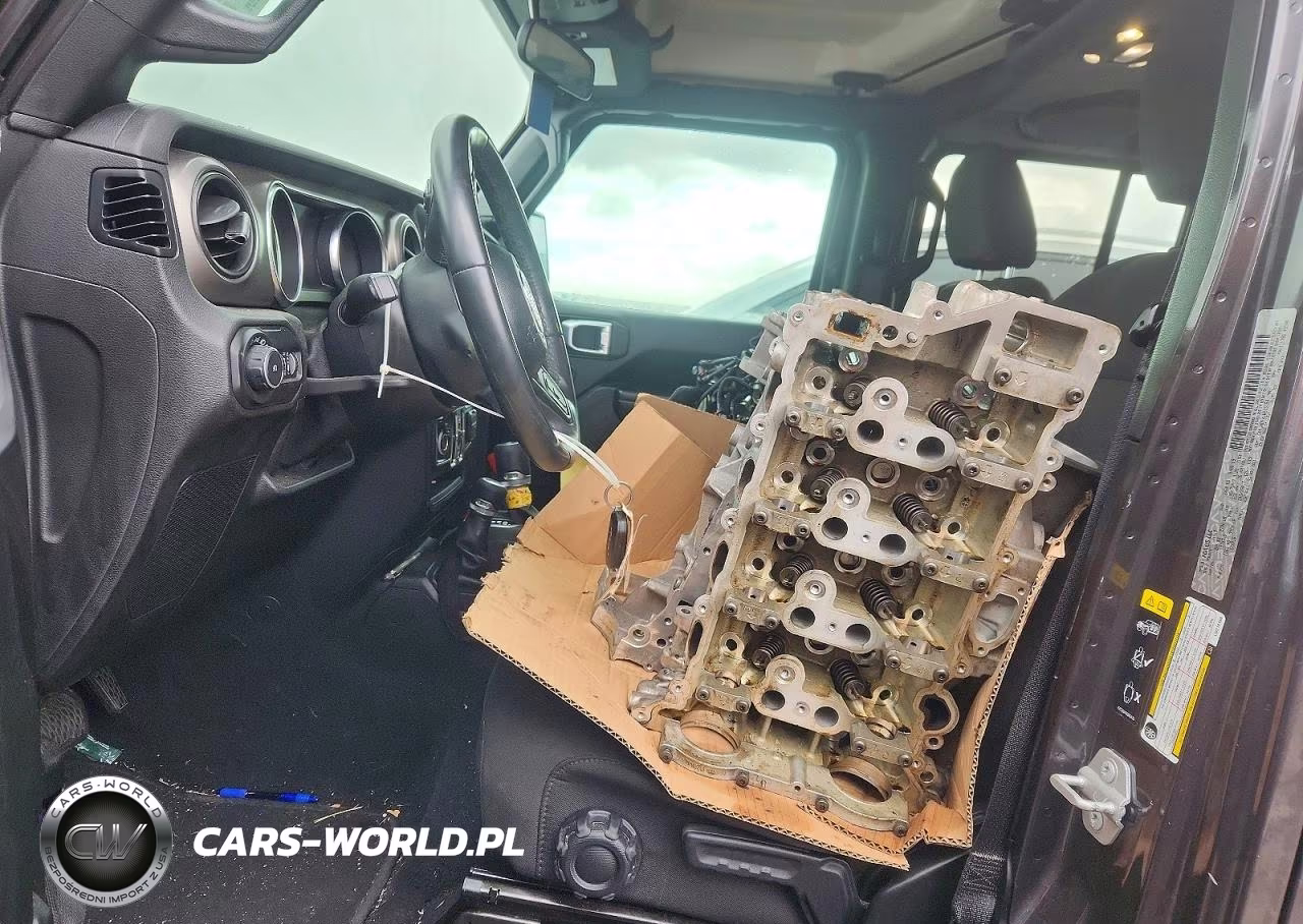 2020 Jeep Wrangler Unlimited Sport VIN:1C4HJXDN7LW215150 - 7