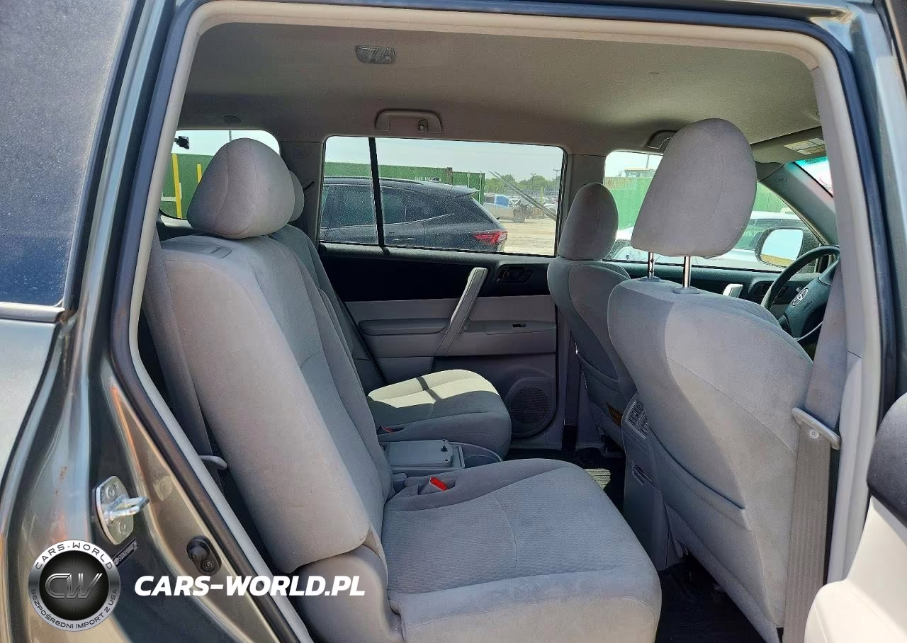 2010 Toyota Highlander Base VIN:5TDZA3EH5AS007366 - 11