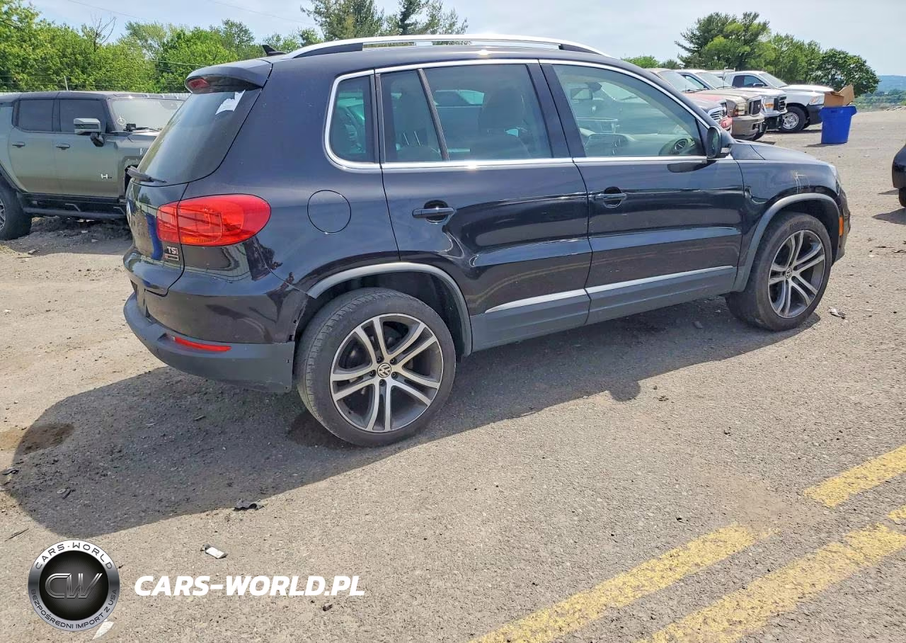 2017 Volkswagen Tiguan Sel VIN:WVGWV7AX5HK021177 - 3