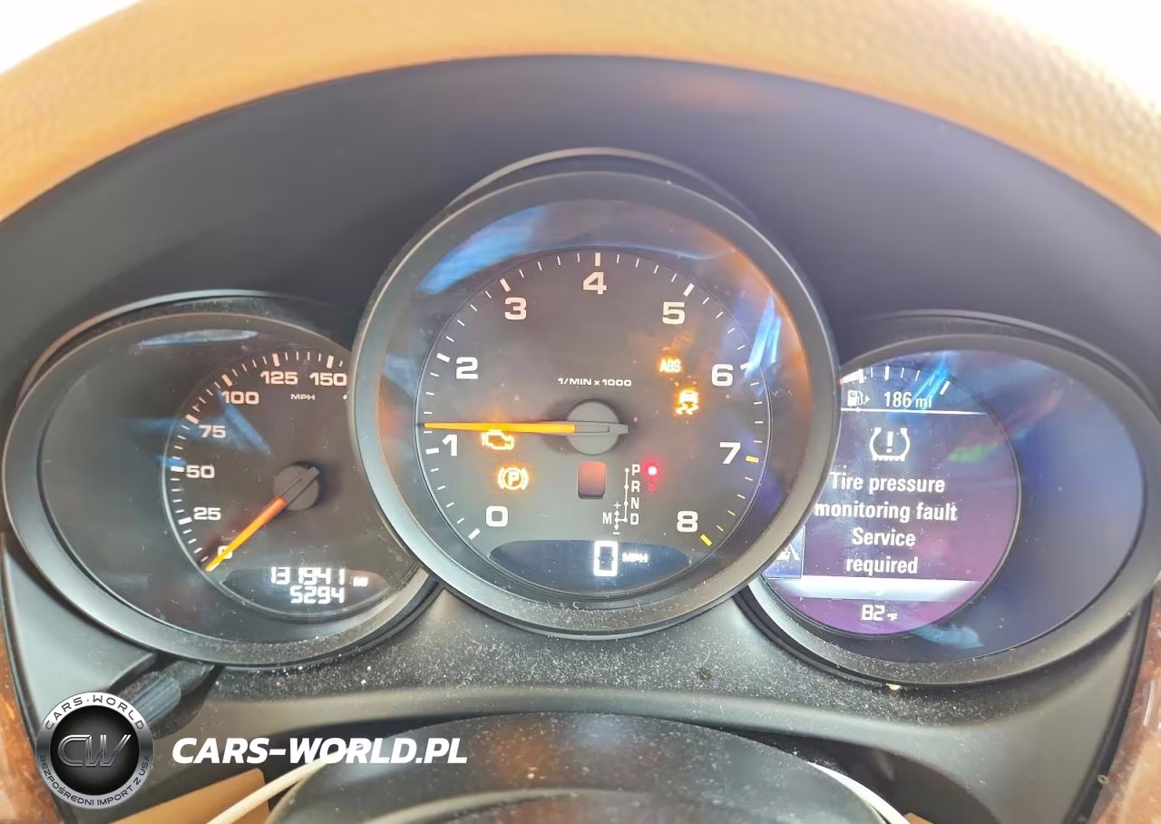 2017 Porsche Macan VIN:WP1AA2A50HLB07467 - 9
