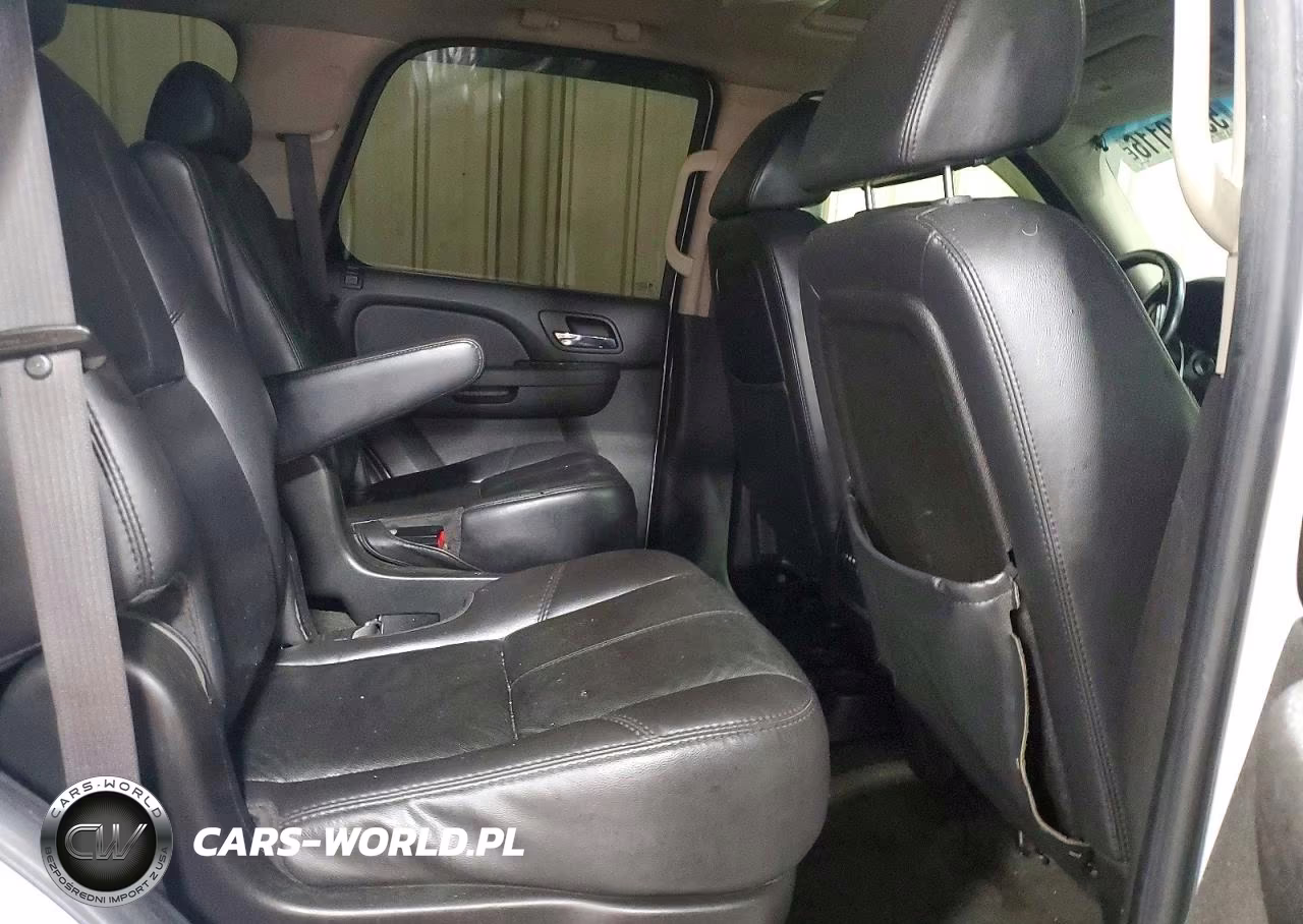 2007 Chevrolet Tahoe K1500 VIN:1GNFK13097J380134 - 10