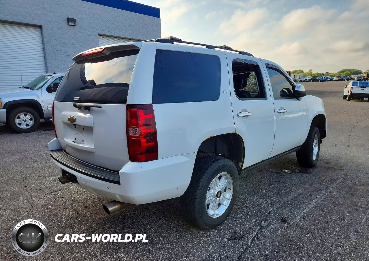 2007 Chevrolet Tahoe K1500 VIN:1GNFK13097J380134 - 3