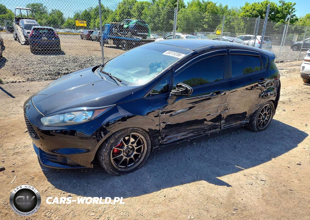 2016 Ford Fiesta St – zdjęcie 1 z 12
