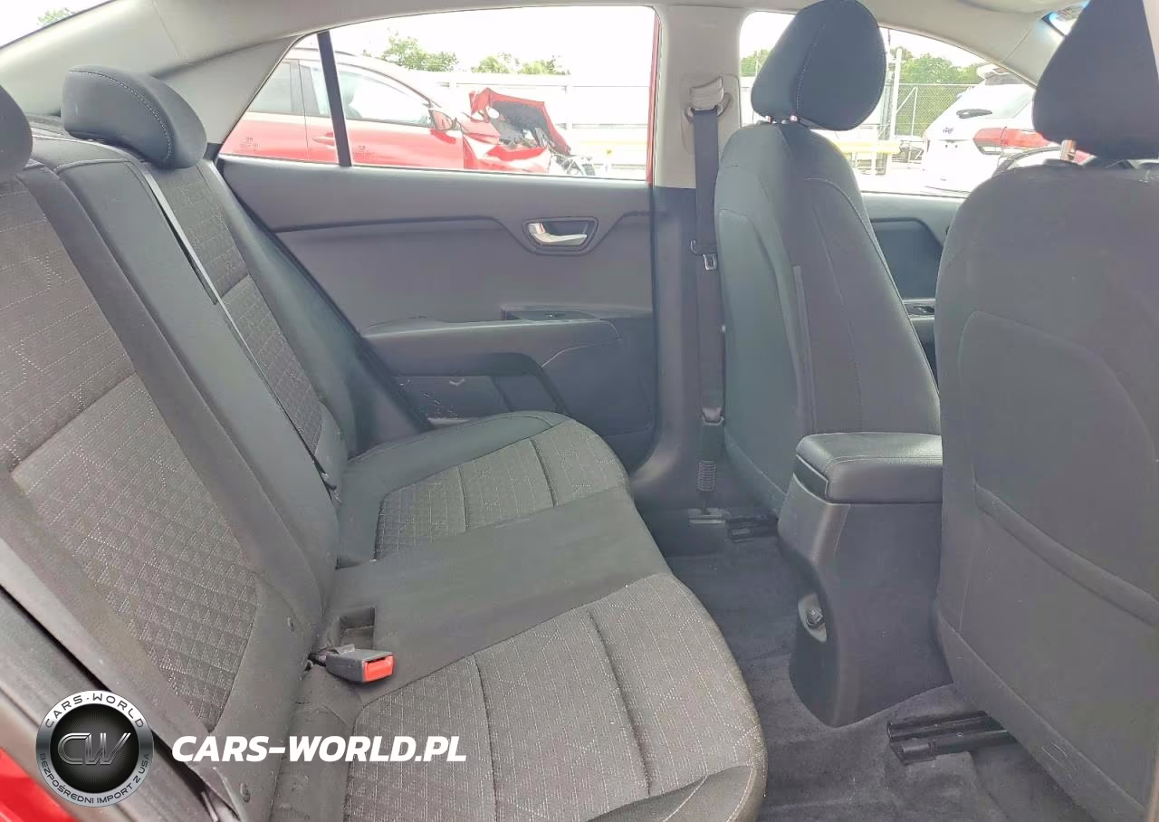 2019 Kia Rio S VIN:3KPA24AB1KE180055 - 10