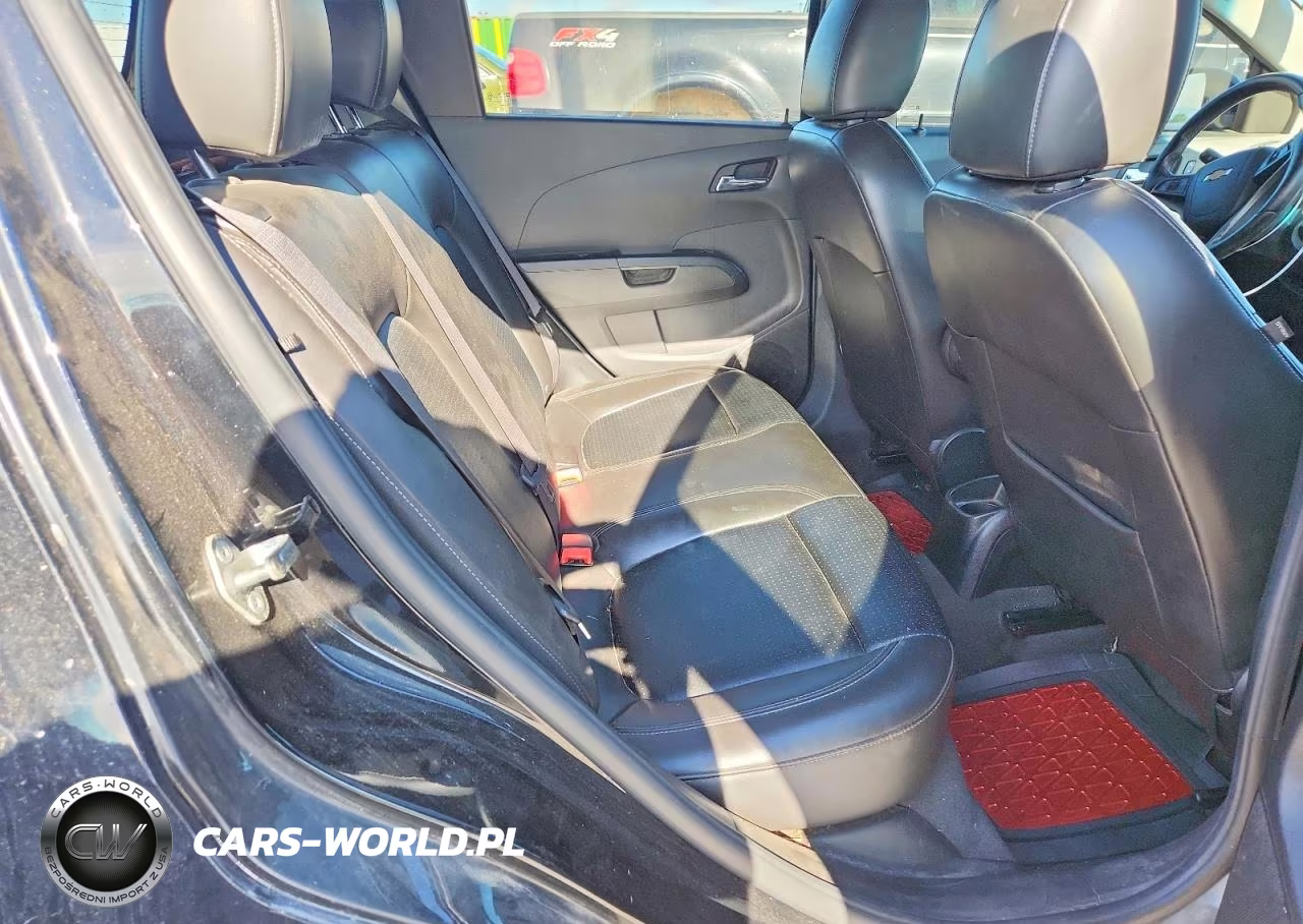 2016 Chevrolet Sonic Ltz VIN:1G1JE6SB1G4139203 - 10