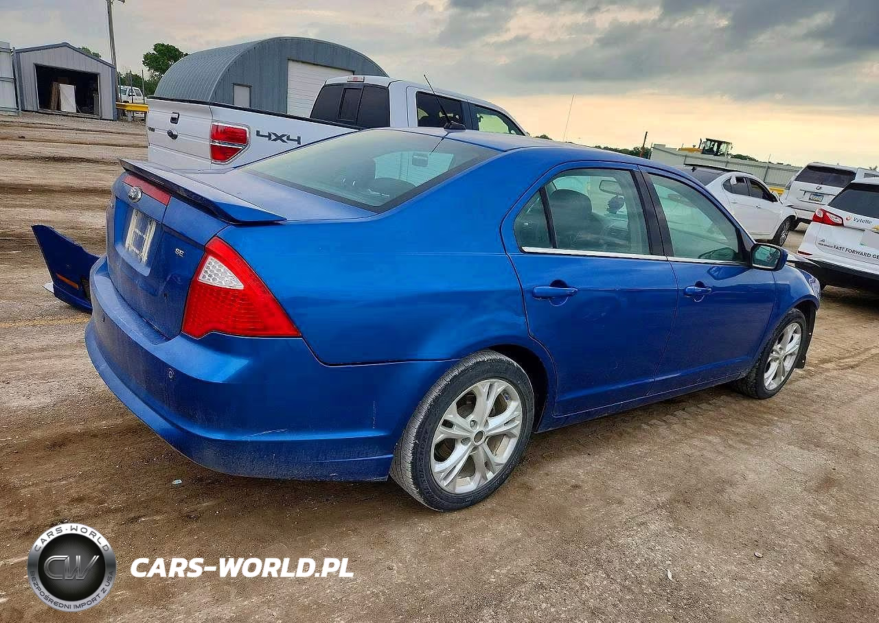 2012 Ford Fusion Se VIN:3FAHP0HA1CR413714 - 3