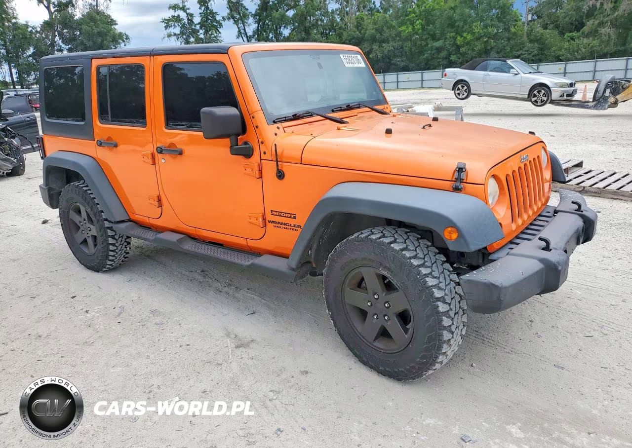 2012 Jeep Wrangler Unlimited Sport VIN:1C4BJWDG6CL278713 - 4