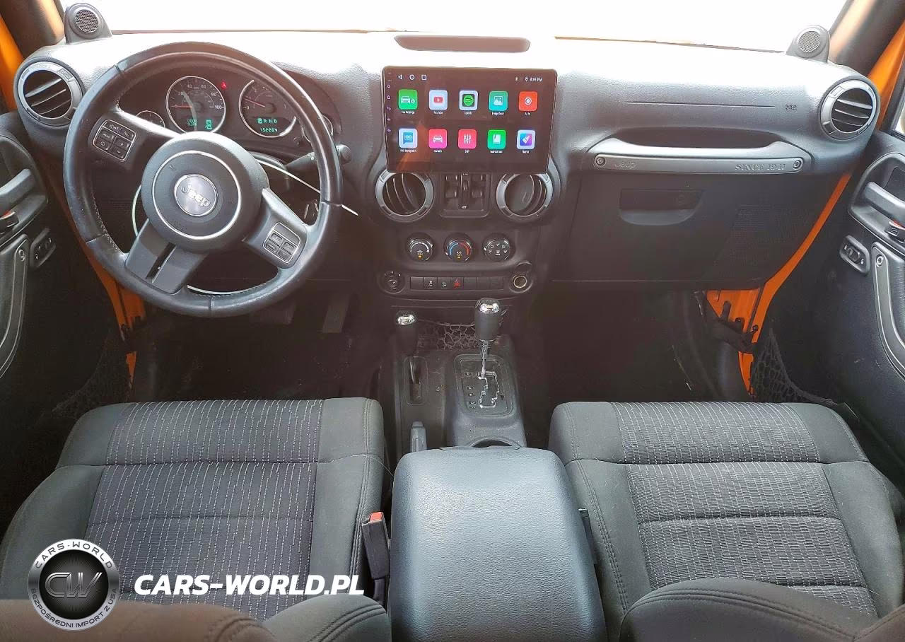 2012 Jeep Wrangler Unlimited Sport VIN:1C4BJWDG6CL278713 - 8