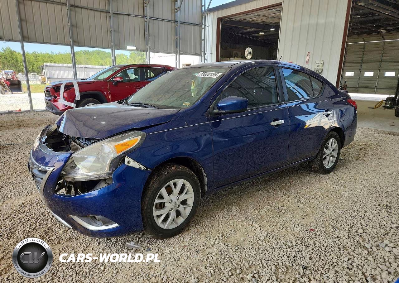 2018 Nissan Versa Sv