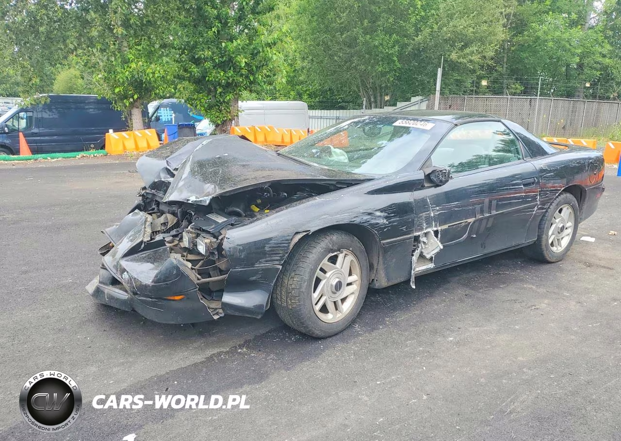 1996 Chevrolet Camaro Base