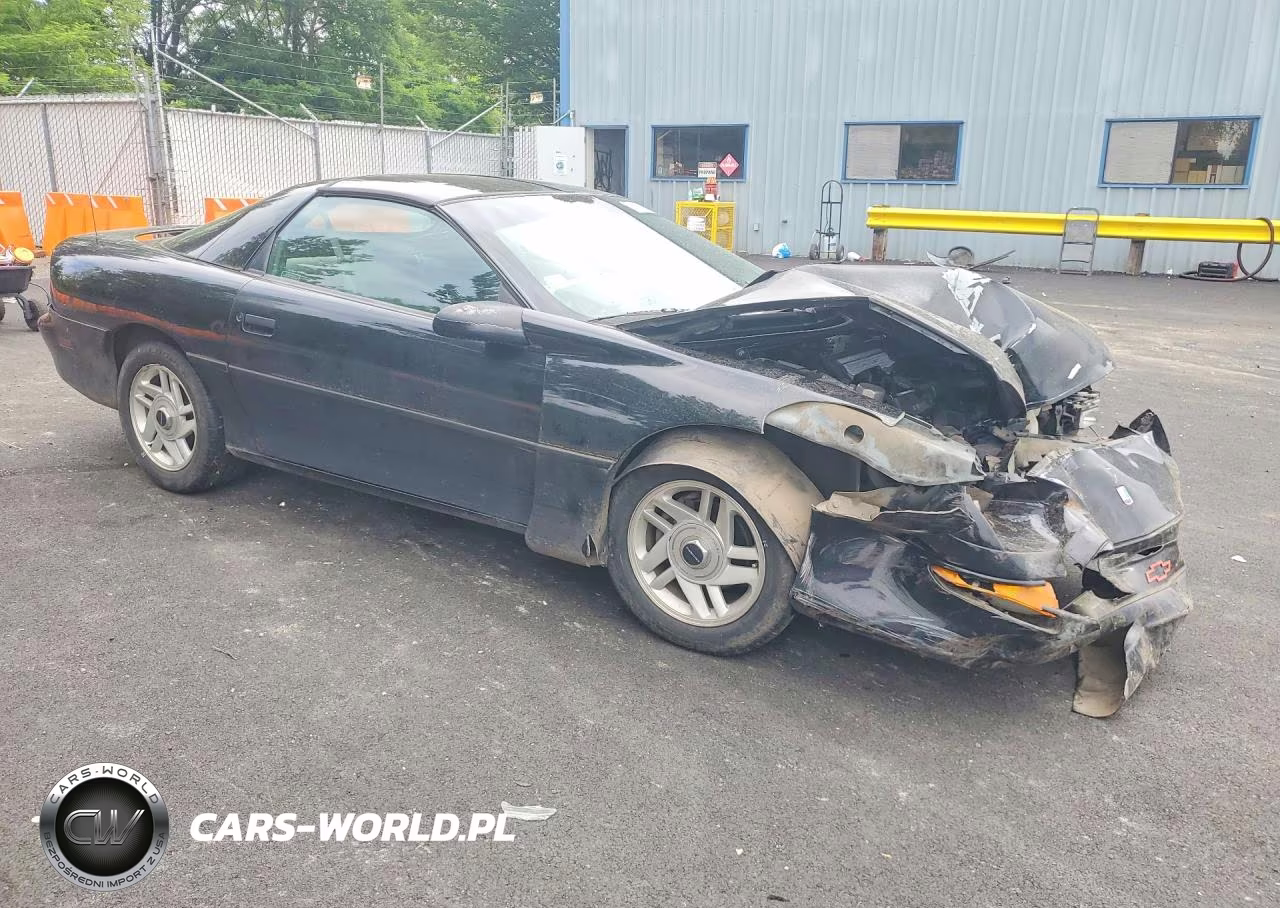 1996 Chevrolet Camaro Base VIN:2G1FP22K4T2124476 - 4