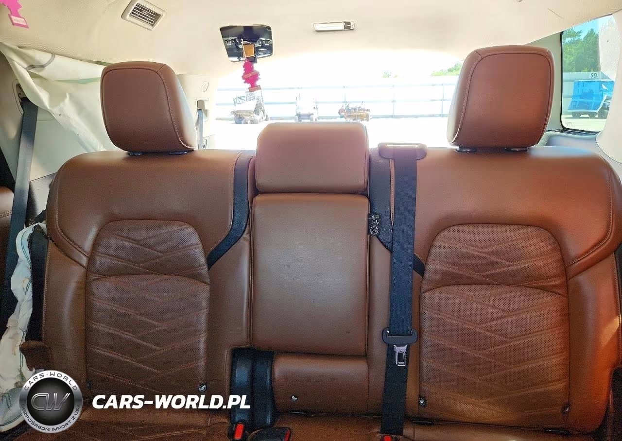 2023 Nissan Pathfinder Platinum VIN:5N1DR3DJ1PC240206 - 10