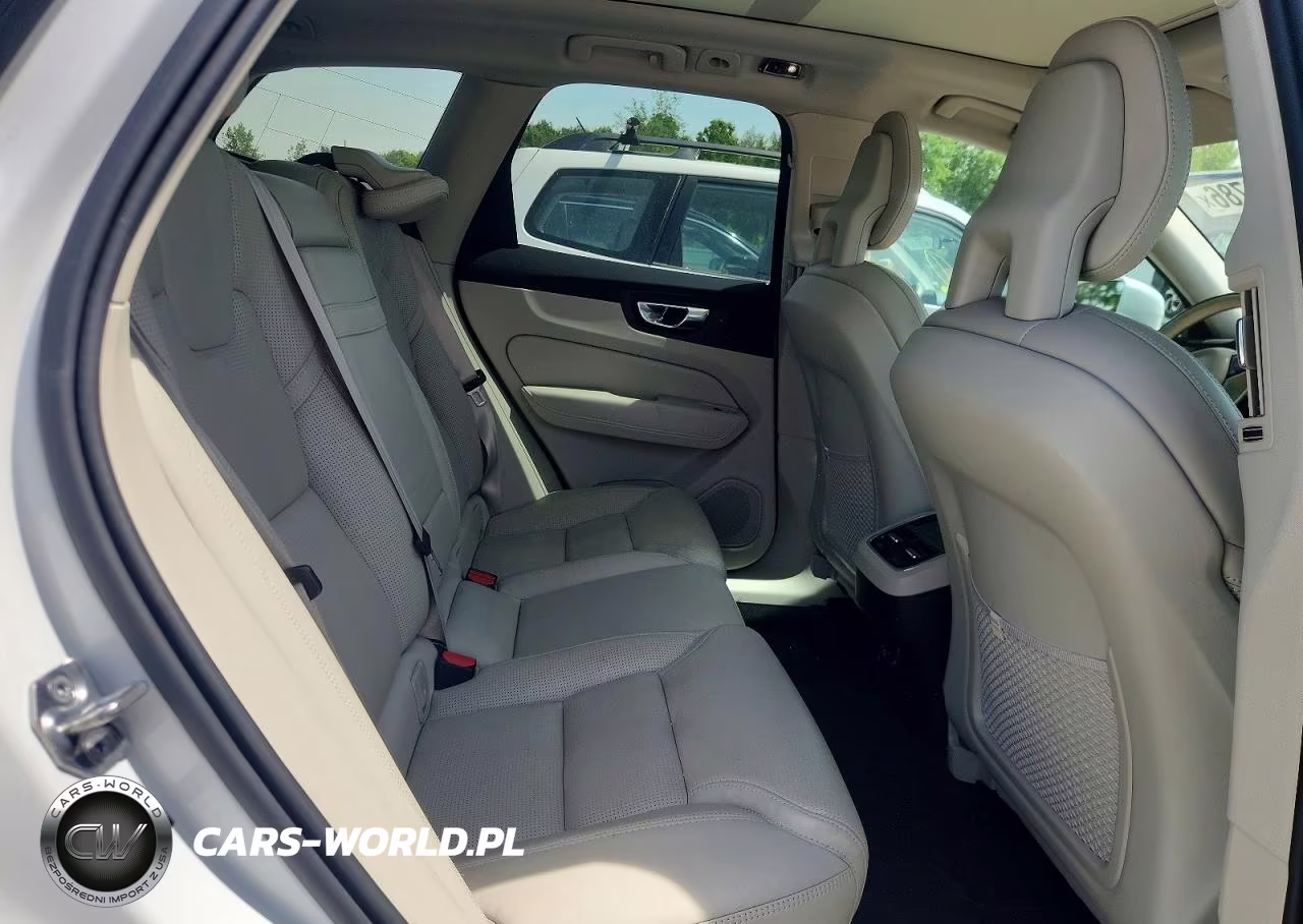 2018 Volvo Xc60 T5 Inscription VIN:YV4102RL2J1033572 - 11